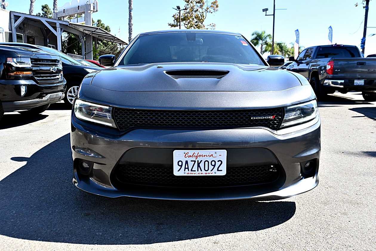 Used 2019 Dodge Charger GT RWD image 2