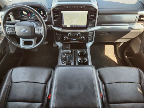 Used 2023 Ford F150 Lariat image 29