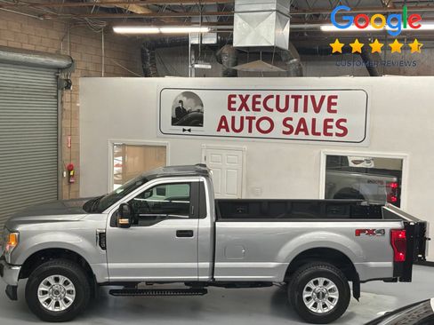 Used 2020 Ford F250 XLT w/ XLT Value Package AWD/4WD image 6