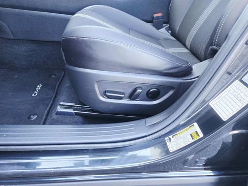 Used 2025 MAZDA CX-50 AWD 2.5 S w/ Premium Package image 39