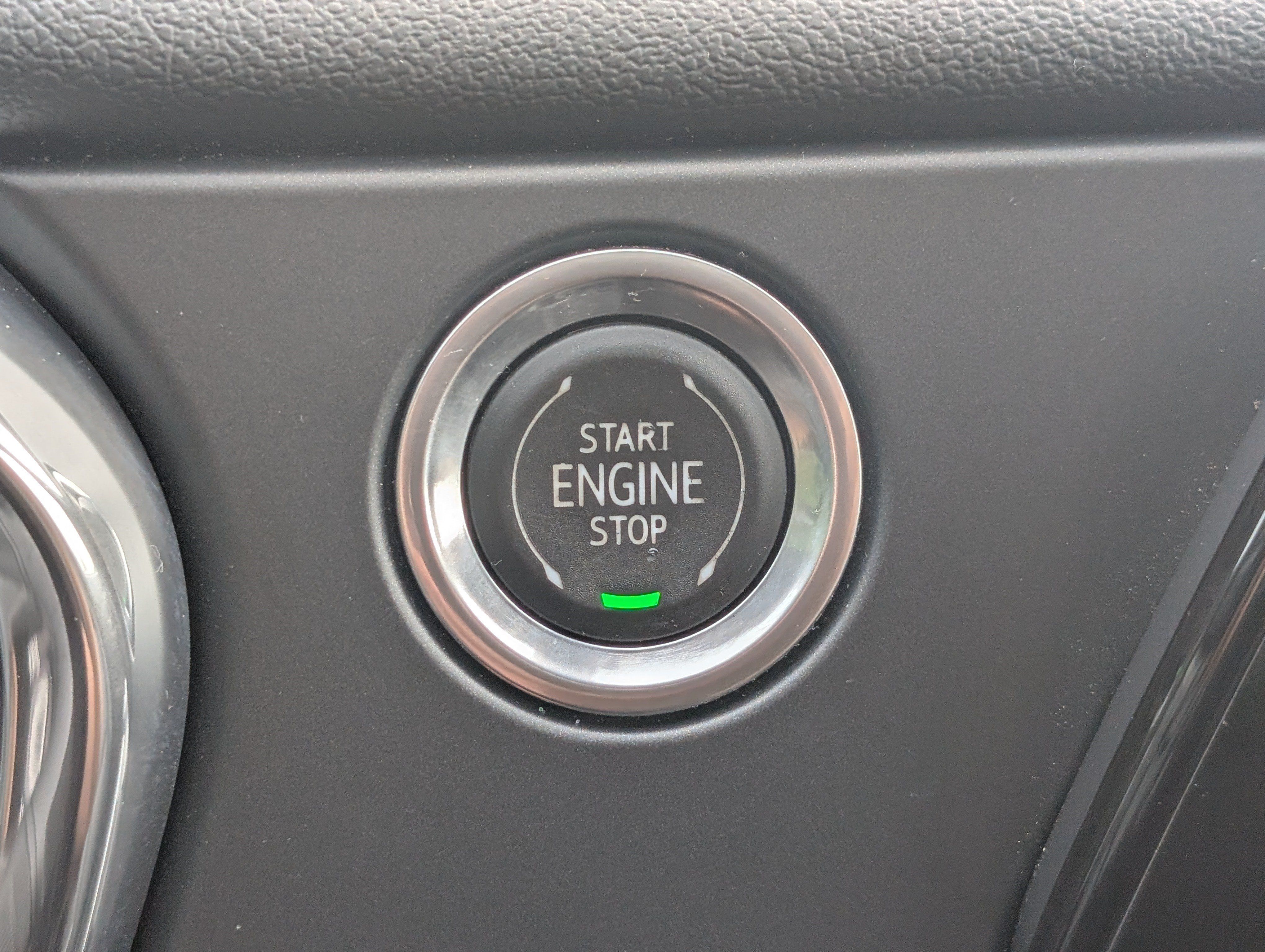 Used 2019 Chevrolet Blazer LT w/ Sun and Wheels Package FWD image 34