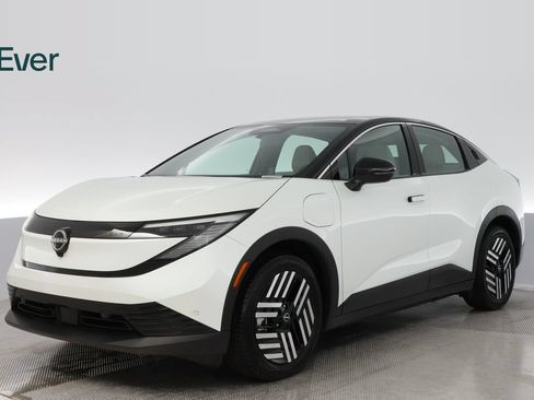 Used 2026 Nissan Leaf SV+ FWD image 2