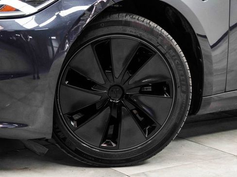 Used 2025 Tesla Model 3 RWD image 3