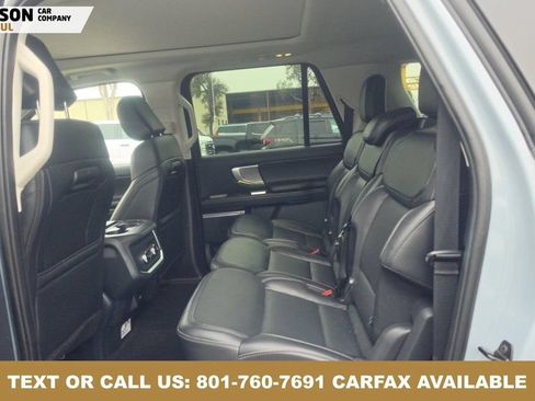 Used 2025 Ford Expedition Max Platinum AWD/4WD image 7