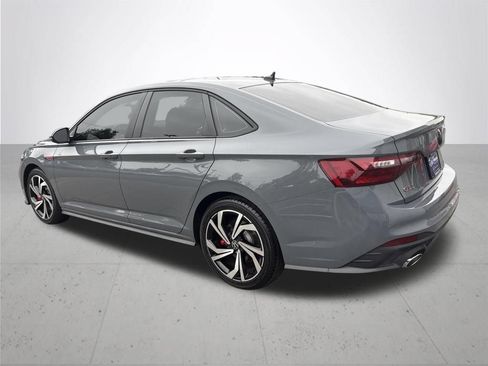 Used 2024 Volkswagen Jetta GLI Autobahn FWD image 9