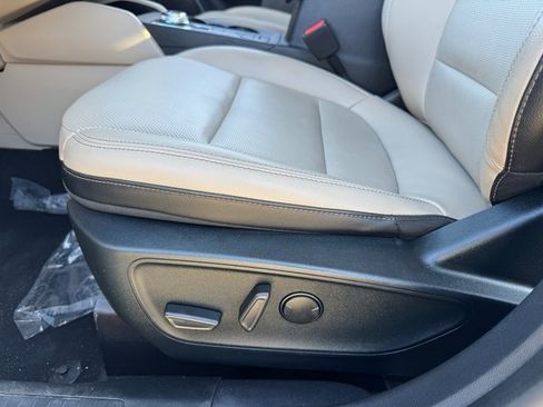 Certified 2020 Ford Escape SEL image 15