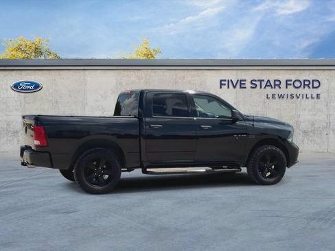 Used 2015 RAM 1500 Express AWD/4WD image 8