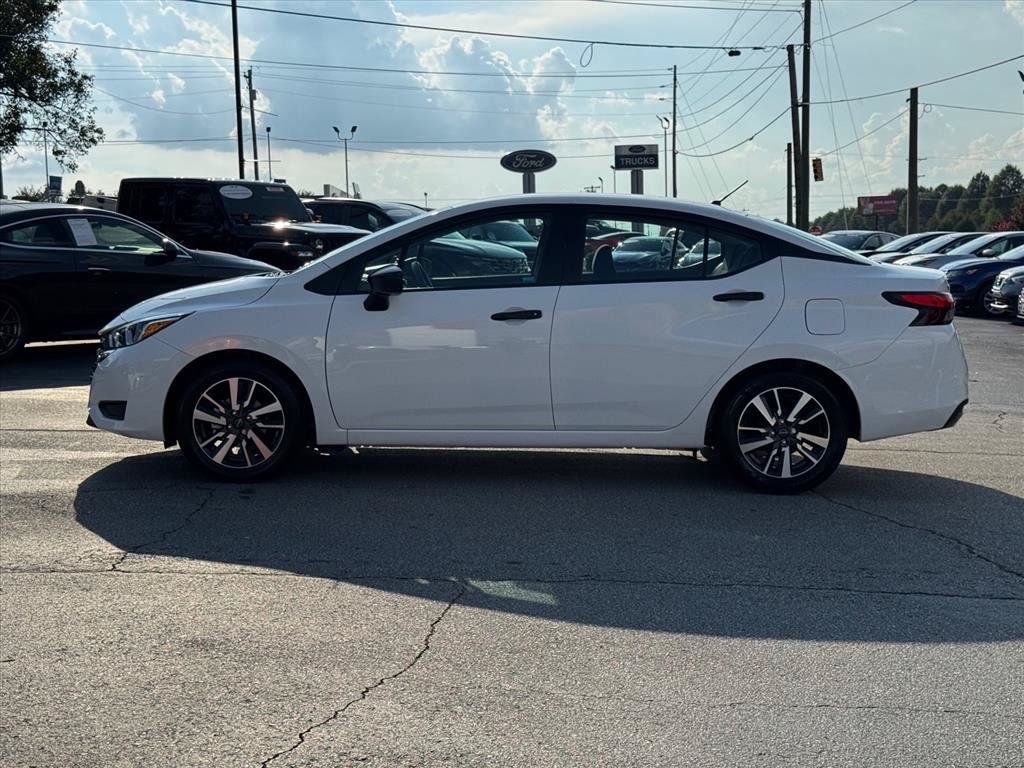 Certified 2024 Nissan Versa S w/ S Plus Package FWD image 6