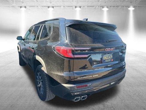 Used 2024 GMC Acadia AT4 w/ Luxury Package AWD/4WD image 6