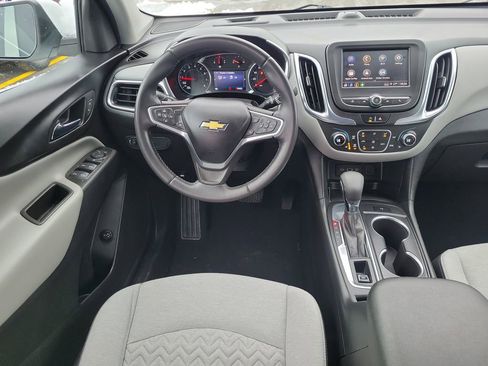 Used 2022 Chevrolet Equinox LT FWD image 14