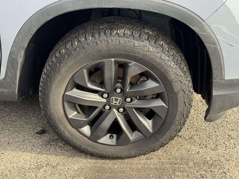 Used 2023 Honda Ridgeline Sport image 5