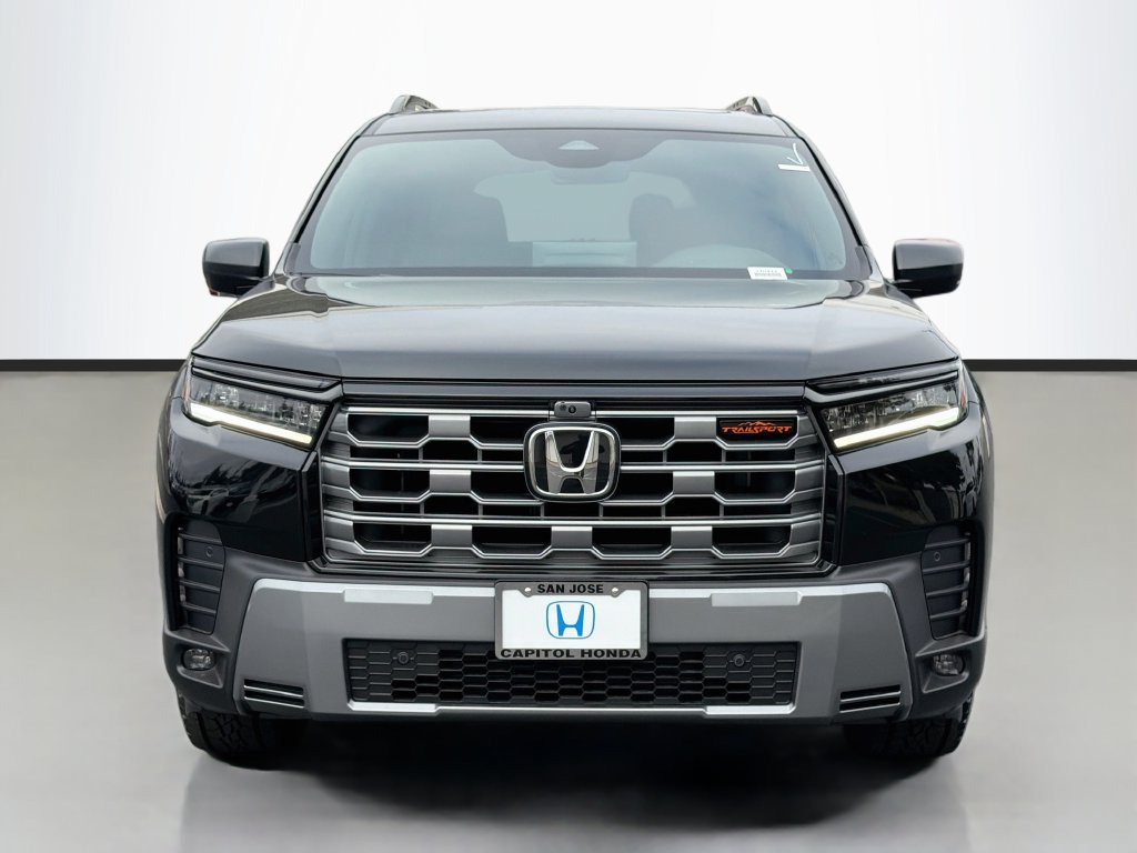 New 2026 Honda Pilot TrailSport image 2