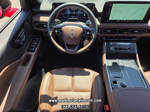 New 2026 Lincoln Aviator Reserve w/ Illumination Package AWD/4WD image 9