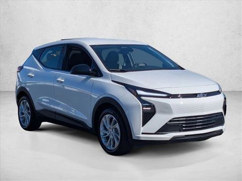 New 2027 Chevrolet Bolt LT w/ Comfort Package image 7