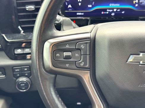 Used 2022 Chevrolet Silverado 1500 ZR2 w/ Technology Package image 27