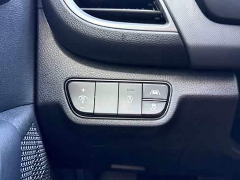 Used 2023 Kia Seltos LX AWD/4WD image 28