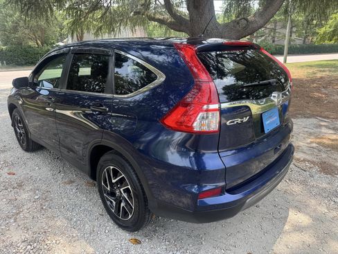 Used 2016 Honda CR-V SE image 11