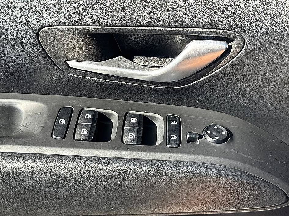 Certified 2023 Hyundai Tucson SEL FWD image 22