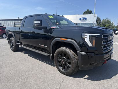 Used 2025 GMC Sierra 2500 AT4 w/ AT4 Premium Plus Package