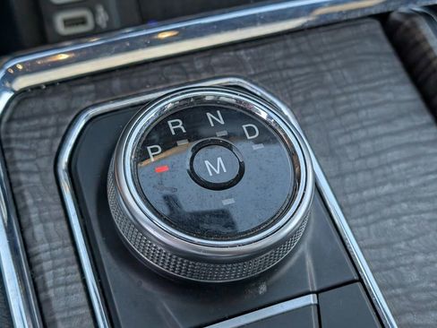 Used 2019 Ford Expedition Limited w/ Equipment Group 302A image 28