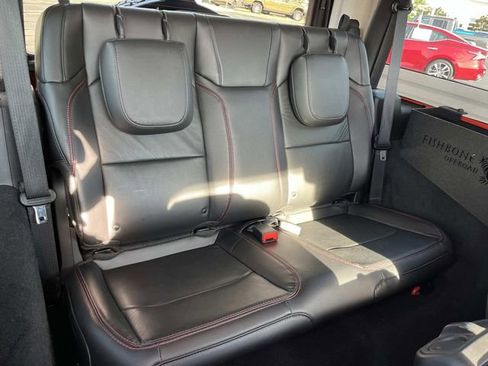 Used 2019 Jeep Wrangler Rubicon AWD/4WD image 18