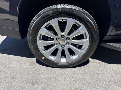 New 2026 Chevrolet Tahoe Premier w/ Sun And Tow Package AWD/4WD image 11