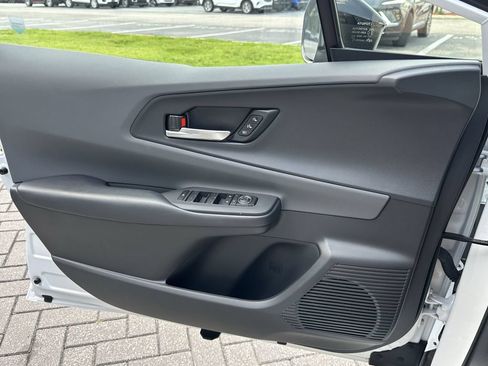 Used 2024 Toyota Prius Limited FWD image 26