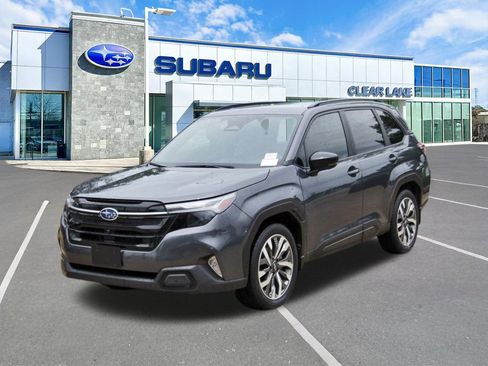 Certified 2025 Subaru Forester Touring AWD/4WD image 3