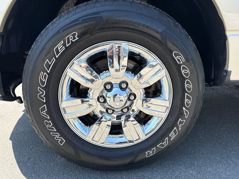 Used 2010 Ford F150 XLT RWD image 9
