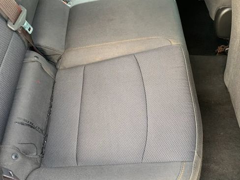 Used 2017 Chevrolet Cruze LS FWD image 16