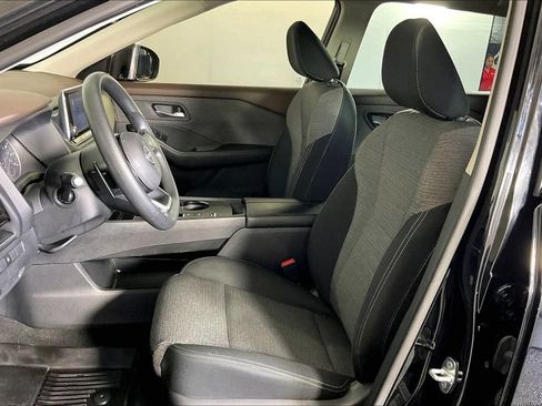 Used 2022 Nissan Rogue SV FWD image 30