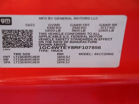 Used 2024 Chevrolet Silverado 3500 LTZ w/ LTZ Convenience Package image 34