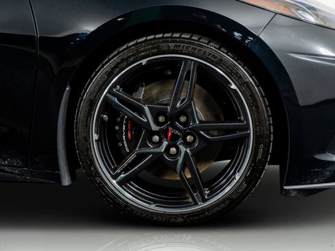 Used 2020 Chevrolet Corvette Stingray Preferred Cpe w/ 2LT image 8