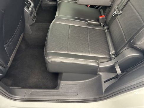 Used 2021 Volkswagen Tiguan SEL image 36