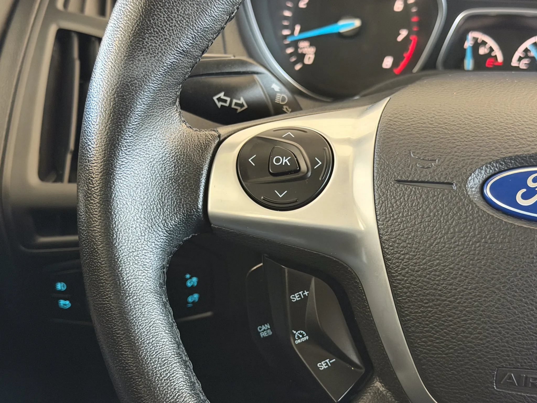 Used 2014 Ford Focus SE w/ Equipment Group 201A FWD image 31