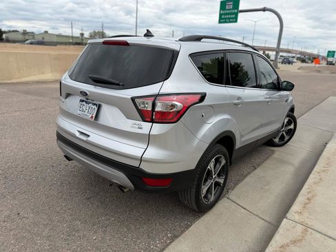 Used 2018 Ford Escape SEL AWD/4WD image 5