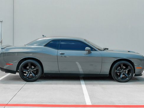 Used 2018 Dodge Challenger R/T w/ Sound Group RWD image 3