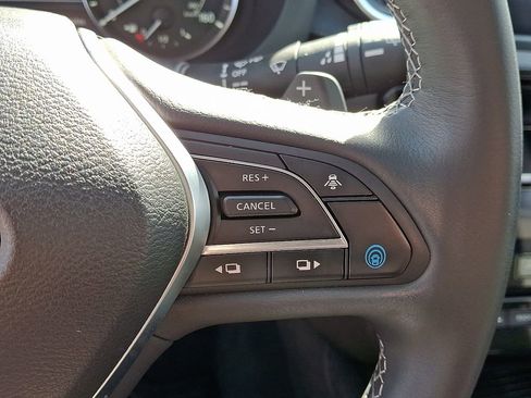 Used 2022 INFINITI QX50 Luxe image 22