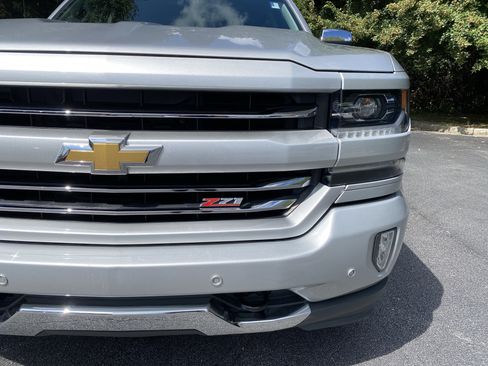 Used 2017 Chevrolet Silverado 1500 LTZ Z71 w/ LTZ Plus Package AWD/4WD image 14