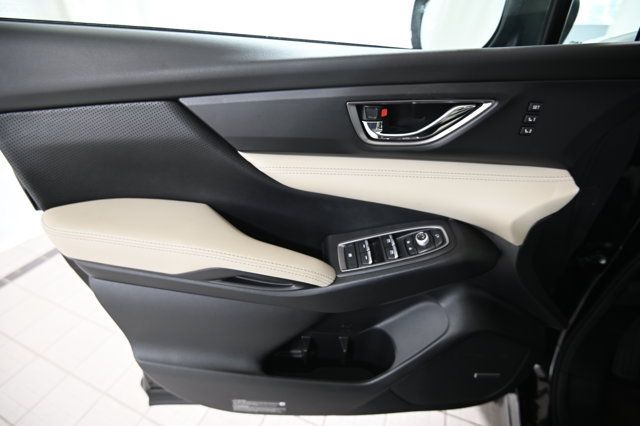 Used 2025 Subaru Ascent Limited AWD/4WD image 23