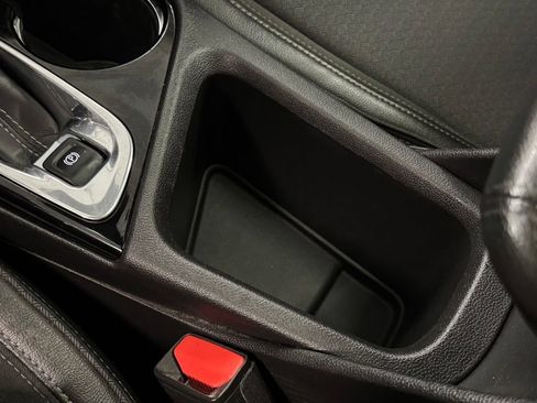Used 2020 Buick Encore GX Preferred FWD image 15