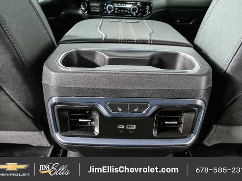 Certified 2025 Chevrolet Silverado 2500 High Country w/ High Country Premium Package AWD/4WD image 19