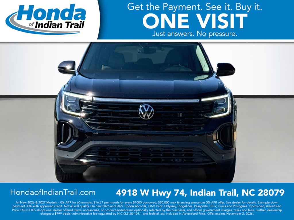 Used 2024 Volkswagen Atlas SE FWD image 2
