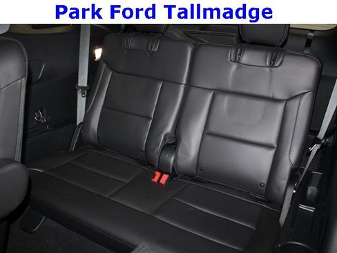 Used 2022 Ford Explorer XLT w/ Equipment Group 202A image 28