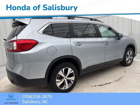 Used 2024 Subaru Ascent Premium w/ Convenience Package image 14