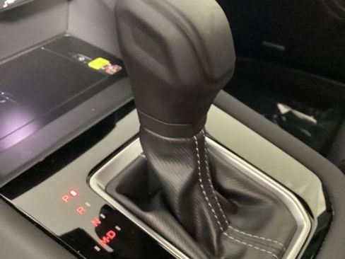 Certified 2025 Subaru Forester Limited image 26