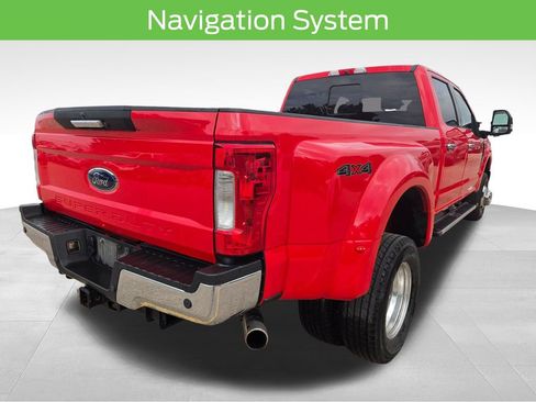 Used 2019 Ford F350 Lariat w/ Chrome Package AWD/4WD image 5