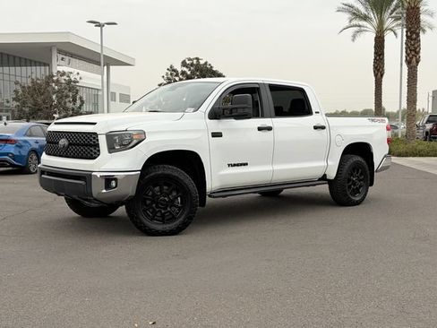 Used 2020 Toyota Tundra SR5 w/ TRD Off-Road Package AWD/4WD image 1
