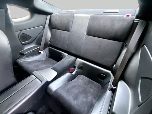 Used 2025 Toyota GR86 Premium w/ GR Wheel Package (TMS RWD image 19