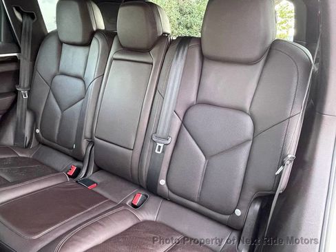 Used 2011 Porsche Cayenne S image 13